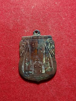 เหรียญสร้างชาติ ปลุกเสกพิธีใหญ่ที่วัดพระแก้ว กทม. ปี 2482 (SKU-06067)