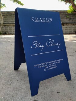 ป้ายเหล็กฉากสามเหลี่ยมพ่นสีติดสติ๊กเกอร์ไดคัท