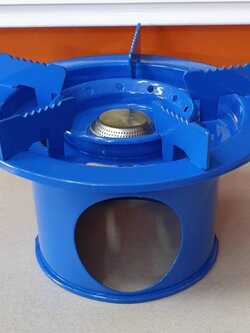 ชุดโครงปิคนิค 2 in 1 น้ำเงิน บังลมในตัว ใช้กับถังแก๊สขนาด 4 กก.ได้ทุกรุ่น ฝักบัวเป็นสแตนเลสไม่เป็นสนิม นมหนูทองเหลืองแท้