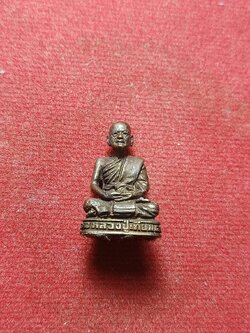 รูปหล่อหลวงพ่อเทียม วัดกษัตราธิราช จ.อยุธยา (SKU-04840)