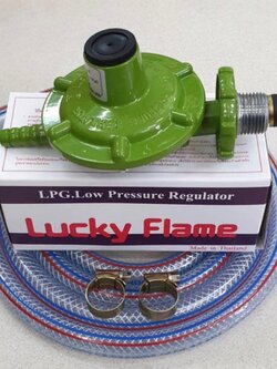 หัวปรับแรงดันต่ำ ลัคกี้เฟลม รุ่น L-326 พร้อมสายเลือกตามขนาดที่ต้องการเวลากดสั่งได้ค่ะ ตัวรัดสาย 2 ตัว