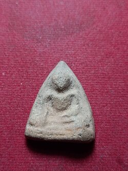 พระเนื้อดินพิมพ์ “สุคโต” หลวงปู่โต๊ะ วัดกำแพง จ.สิงห์บุรี (SKU-10818)