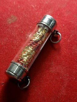 ตะกรุดแดง หลวงพ่อจำลอง วัดเจดีย์แดง จ.อยุธยา ขนาดความยาว 2 นิ้ว (SKU-05290)