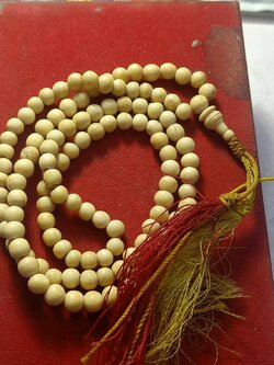 ประคำกรามช้าง หลวงพ่ออุตตมะ วัดวิเวการาม จ.กาญจนบุรี (SKU-03576)