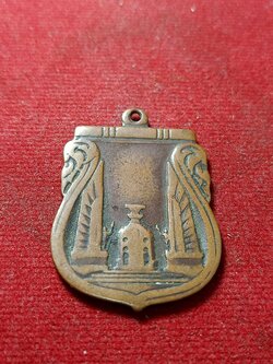 เหรียญสร้างชาติ ปลุกเสกพิธีใหญ่ที่วัดพระแก้ว กทม. ปี 2482 (SKU-03844)