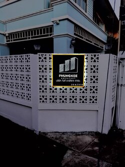 งานติดตั้งป้ายซิงค์ ฉะลุทำสีดำ หนา 1มิล ยกขอบ 1cm