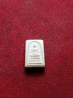 พระสมเด็จวัดระฆังฯ พิมพ์คะแนน รุ่นอนุสรณ์ 118 ปี ท่านเจ้าคุณสมเด็จพุฒาจารย์โต พรหมรังสี พ.ศ. 2533 (SKU-07593)