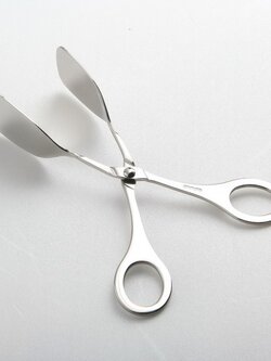 ST-1 ที่คีบเค้ก รูปแบบกรรไกร