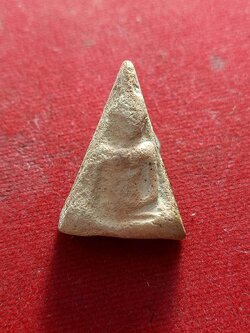 พระนางพญาหลังยันต์ หลวงพ่อเอีย วัดบ้านด่าน ปราจีนบุรี(SKU-01377)