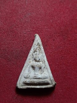 พระนางพญาฐานหมอน หลวงพ่อกวย วัดโฆสิตาราม จ.ชัยนาท (SKU-11293)