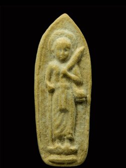 พระสีวลี ศูนย์พุทธศรัทธา หลวงพ่อฤาษีลิงดำ วัดท่าซุง จ.อุทัยธานี ปลุกเสก พ.ศ.2535 (SKU-05954)