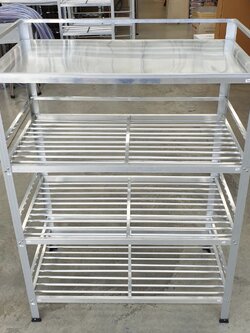 ชั้นคว่ำจาน วางจาน วางของ 4 ชั้น อลูมิเนียม ด้านบนแผ่นเรียบ ชั้นล่างชั้นซี่ 41x81x115 ซม. ทนแดดฝน ไม่ผุ