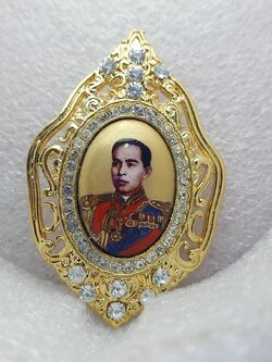 ล็อกเก็ตล้อมพลอย กรมหลวงชุมพร (SKU-12730)