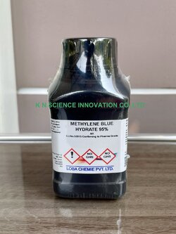 Methylene blue hydrate, AR, C.I.no. 52015, confirming to Pharma grade,(Dimethylamino phenazothionium chloride),100 g , Loba 0464600100