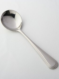 ช้อนซุปคาว 18 ซม.