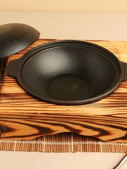 HP-4 ชามซุปพร้อมฝาปิด ขนาด 20 ซม. พร้อมแท่นวาง