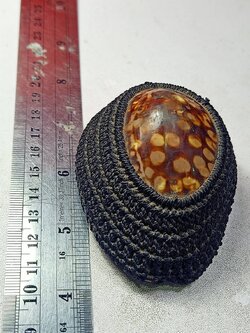 เบี้ยแก้หลวงปู่คำบุ ขนาด 3 นิ้ว ตอกเลข ๐๑ วัดกุดชมภู จ.อุบลราชธานี (SKU-06482)