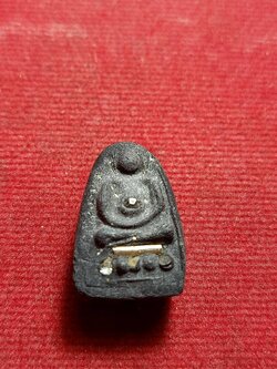 พระเพชรหลีกรุ่นแรก พระมหาวิบูลย์ วัดโพธิคุณ จ.ตาก ปี 2543 (SKU-11321)