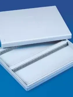 Slide Box - 100 Slides pack of 6 Microscope Slide Box,POLYLAB ,P.P กล่องเก็บแผ่นสไลด์ 62106