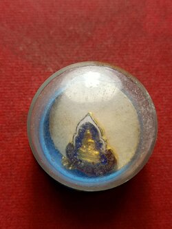 เข็มกลัดตุ้งติ้ง หลวงพ่อโสธร ชุบกะไหล่ทองลงยา วัดโสธรวรารามวรวิหาร จ.ฉะเชิงเทรา ปี 2521 (SKU-12274)