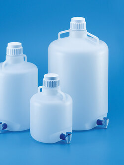 Carboywith Stopcock PP ถังพลาสติกบรรจุสารแบบมีก๊อก สามารถ Autoclave ได้ T583