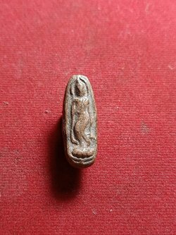 พระลีลาทุ่งเศรษฐี 100 ปี หลวงพ่อฤาษีลิงดำ ปลุกเสก วัดท่าซุง จ.อุทัยธานี (SKU-01881)