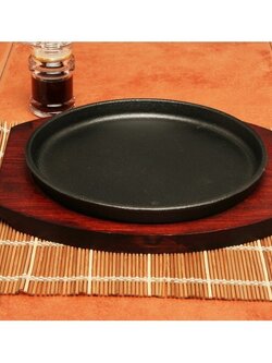 HP-6 จานร้อนแบบเรียบ พร้อมถาดไม้ ขนาด 22 ซม.