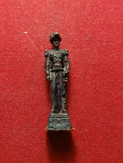 รูปหล่อ กรมหลวงชุมพรฯ รุ่นสมทบทุนสร้างเมรุ ออกวัดปากน้ำ จ.ระยอง (SKU-08797)