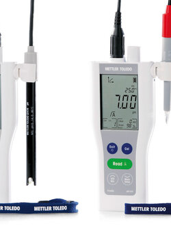 Portable pH meters FiveGo™ F2,with LE 409 (pH glass Electrode) ยี่ห้อ Mettler-Toledo F2-LE409