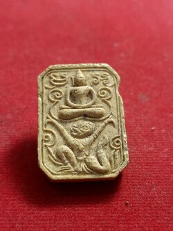 พระผงหลวงพ่อปาน พิมพ์ทรงครุฑ วัดบางนมโค จ.อยุธยา รุ่นสู่มาตุภูมิ ปี 2533 (SKU-00979)