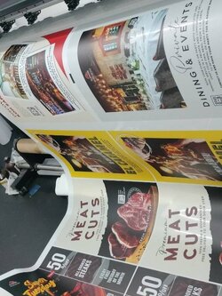 งานพิมพ์สติ๊กเกอร์/แบล็คลิสฟิล์ม ตู้กล่องไฟสลิม ราคาเริ่มต้น 750บาท