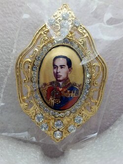 ล็อกเก็ตล้อมพลอย กรมหลวงชุมพร (SKU-12731)