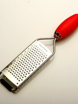 G-101R-8 ที่ขูดผลไม้ หรือชีส 8 ช่อง