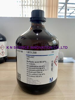 Sulfuric acid 95-97%, 2.5 ลิตร, ยี่ห้อ Merck / Germany 100731