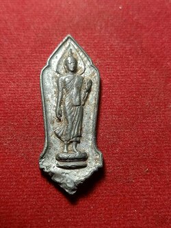 เหรียญพระ 25 พุทธศตวรรษ เนื้อชินตะกั่ว สร้างขึ้นในวโรกาสสำคัญฉลอง 25 พุทธศตวรรษ เมื่อปี พ.ศ.2500 (SKU-03853)