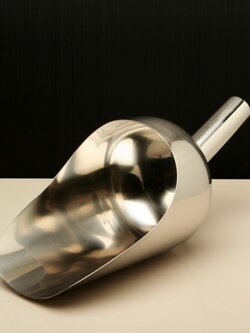 RS-2 ที่ตักอเนกประสงค์ 33 ซม.