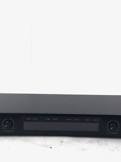 YUGO WIRELESS WGT-8 ไมค์ประชุมไร้สายแบบตั้งโต้ะ 1 ชุด/4 ตัว