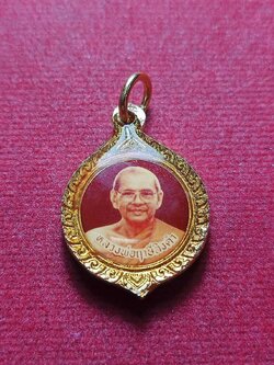 ล็อกเก็ตหลวงพ่อฤาษีลิงดำ หลัง ร.5 วัดท่าซุง จ.อุทัย ปลุกเสก (SKU-09940)