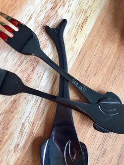 3คู่ ช้อนกาแฟ และส้อมค็อกเทล รูปปลาโลมาสีดำ สเตนเลส304 รับประกันปลอดสนิม