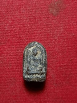 พระผงผสมว่านยา พิมพ์เม็ดบัว หลวงพ่อชื่น วัดป่ามุนี จ.อ่างทอง (SKU-12103)