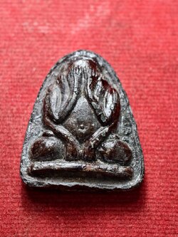 พระปิดตาจงอางศึก หลวงพ่อแพ วัดพิกุลทอง จ.สิงห์บุรี ปี 2514 (SKU-13522)