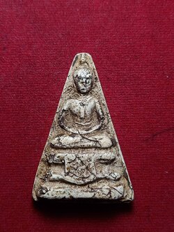 พระผงถอดพิมพ์วัดสามปลื้ม หลวงพ่อสุพจน์ วัดสุทัศน์ กรุงเทพ (SKU-05115)