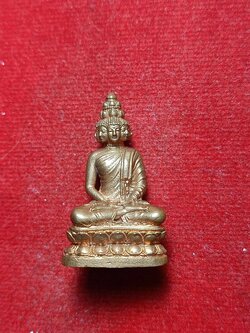 รูปหล่อพระมหาเศรษฐีนวโกฏิ เจ้าคุณธงชัย วัดไตรมิตรและวัดสระเกศ กทม. พิมพ์เล็ก เนื้อนวโลหะ อ.ลักษณ์ เรขานิเทศสร้าง (SKU-03370)