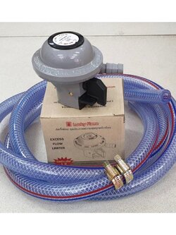 LUCKY FLAME หัวปรับความดันต่ำ ชนิดกด รุ่น L-658 สีเทา พร้อมสายแก๊ส 2 เมตร ตัวรัด 2 ตัว