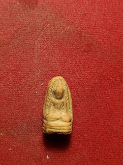 พระเนื้อดิน พิมพ์พระรอด ค่ายอดิศร จ.สระบุรี (SKU-10767)