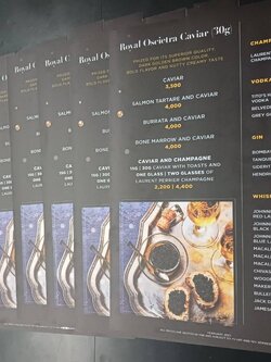 ป้ายแบล็คลิสฟิล์ม ป้ายกล่องไฟสลิม ฟิล์มเนื้อแข็ง โปร่งแสง