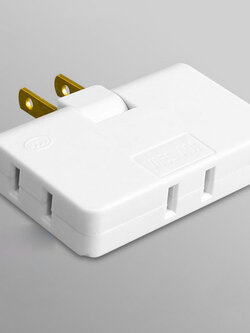 MJ-Tech ปลั๊ก 3 ทาง แบบพับได้ ขาปลั๊กแบน ปรับมุมได้ 180 องศา 1500W 15A (คละสี)