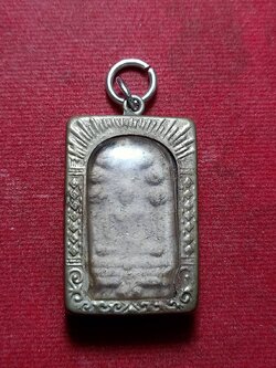 พระผงพระธาตุพนม เลี่ยมเดิม วัดพระธาตุพนม จ.นครพนม (SKU-11610)