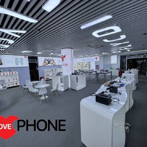ทำไมเปลี่ยนจอไอโฟน เปลี่ยนจอมือถือ ต้องที่ i Love Phone