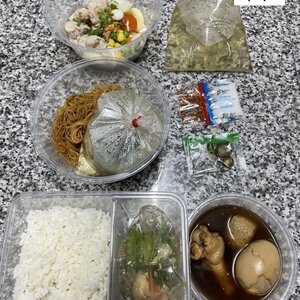 กล่องใส่อาหาร ถ้วยพลาสติกใส่อาหาร ส่งด่วน ส่งฟรี ส่งทันที